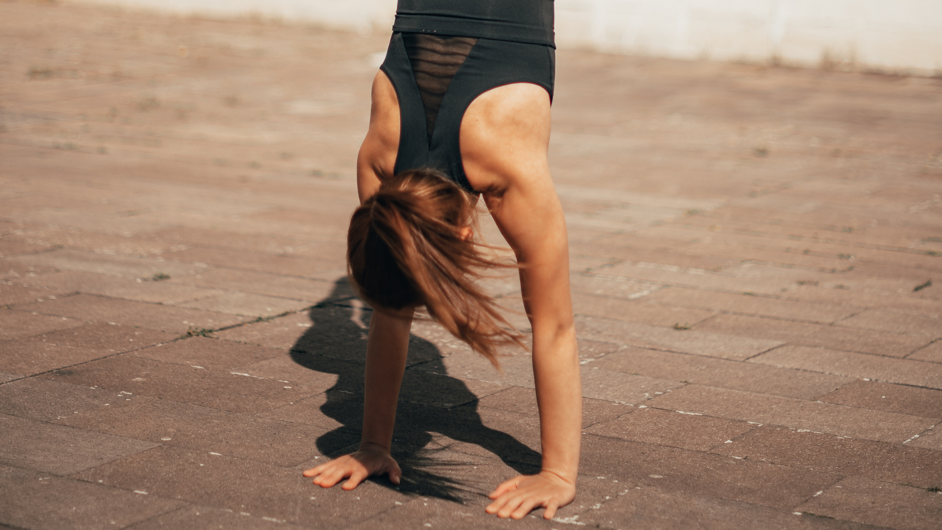 Strength and Conditioning for Press Handstands